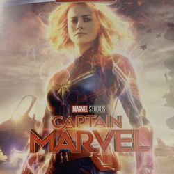 Marvel Captain MARVEL (Blu-Ray + Digital-2019)