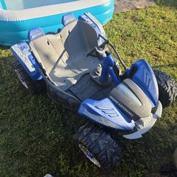 Power Wheel battery car