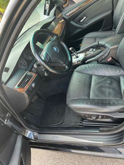2009 BMW 528i