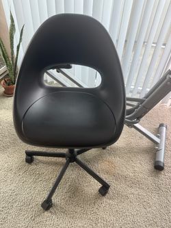 Swirling chair