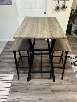Rustic grey wood-look top - 3-piece counter height bar/dining set / table and barstools