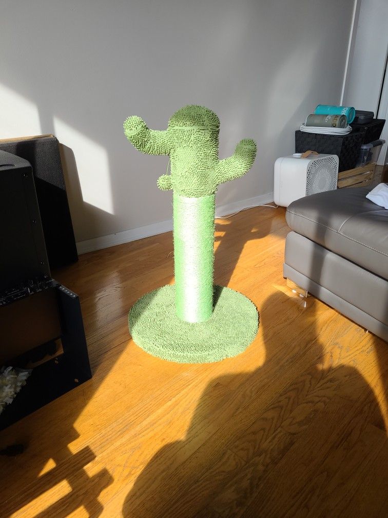 cactus shaped cat scratch post