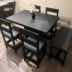Dinning Table 4 Chairs 1 Bench