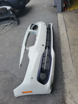 16/17/18 bmw 3 series front bumper
