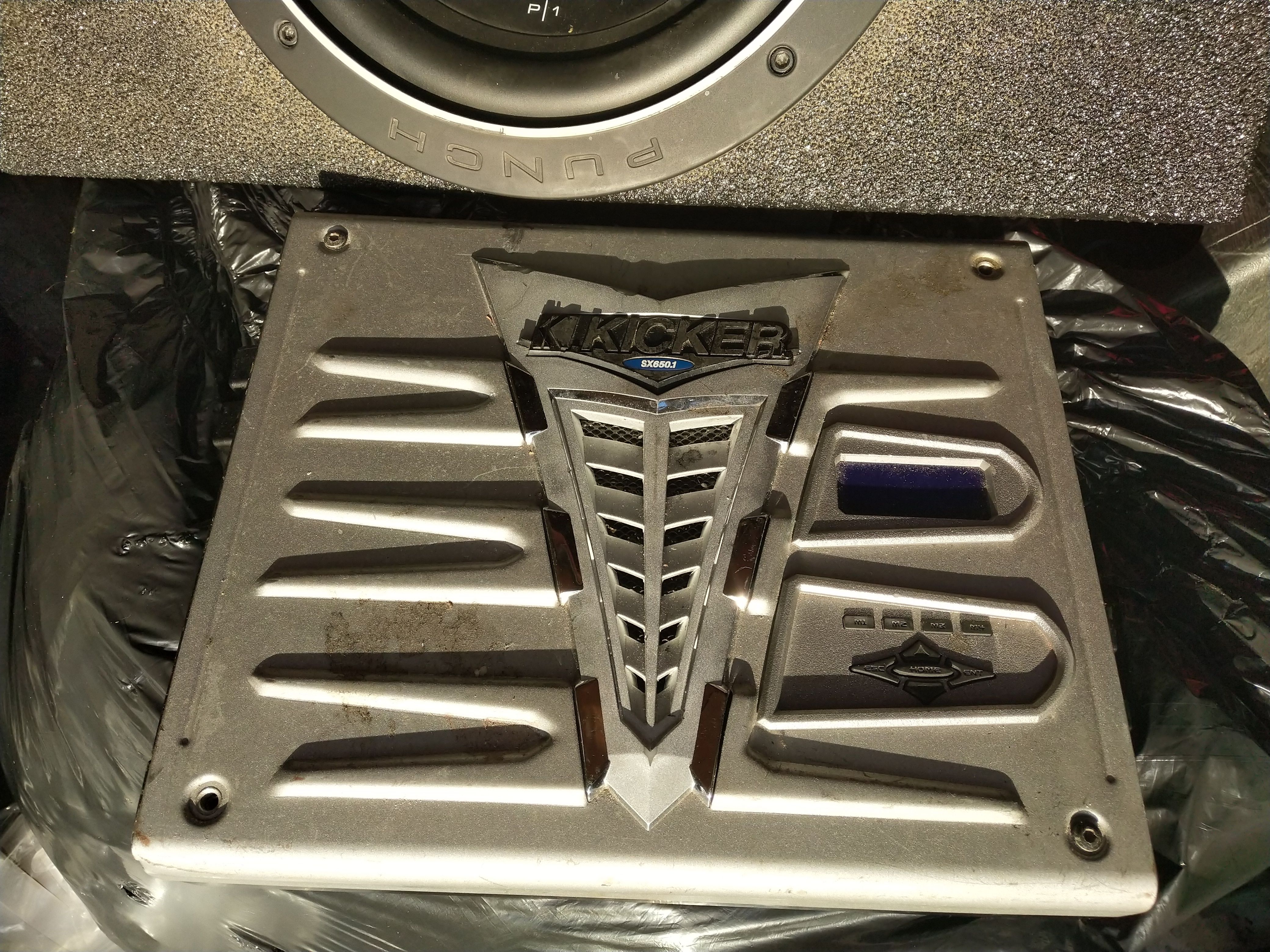 Kicker sx650.1 mono amplifier