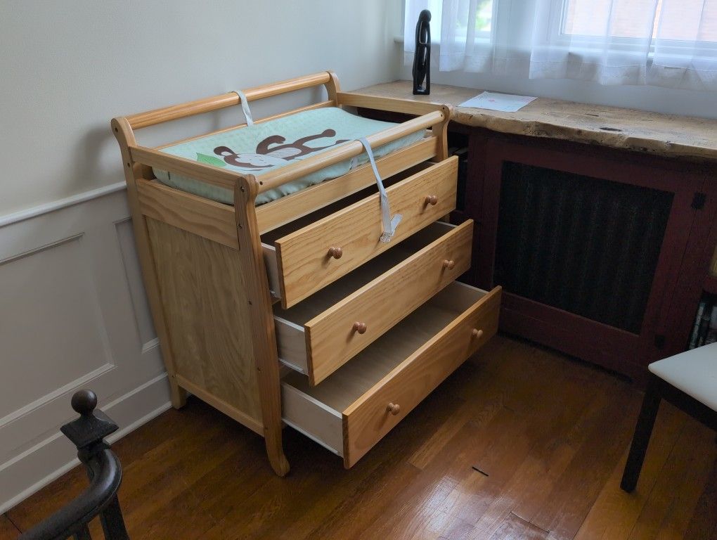 Dresser with Changing Table