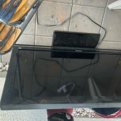 46”Sony Bravia KDL-46v5100 