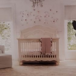 Aurora collection by Evolur Nursery furniture. Brand new in