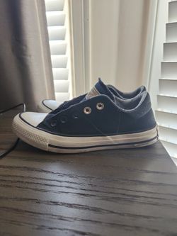 Black Converse 