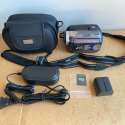 JVC Everio GZ-MG27U Digital Camera 