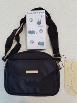 Expandable cross body bag