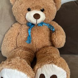 Large Extremely Soft Teddy Bear. New