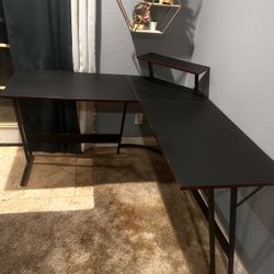 Computer/ Game Desk L Shape 