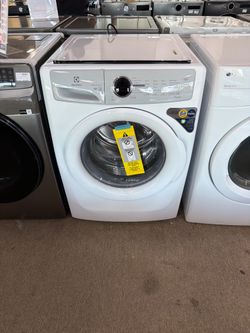 Electrolux 4.4 Cu. Ft. Front Load Washer with LuxCare Wash (ELFW7337AW)