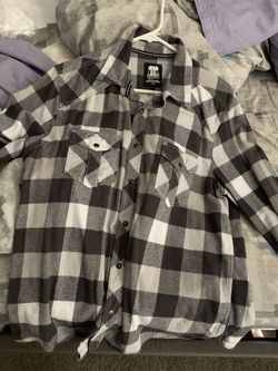 Men’s flannel size large