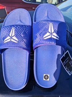 MEN'S KOBE BRYANT OFFCOURT SLIDES SIZE 13 NEW