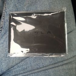 tesla wallet keys