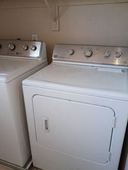 Electric Dryer In Good Condition And Warranty Works Great 19th Ave And Baseline pick up only