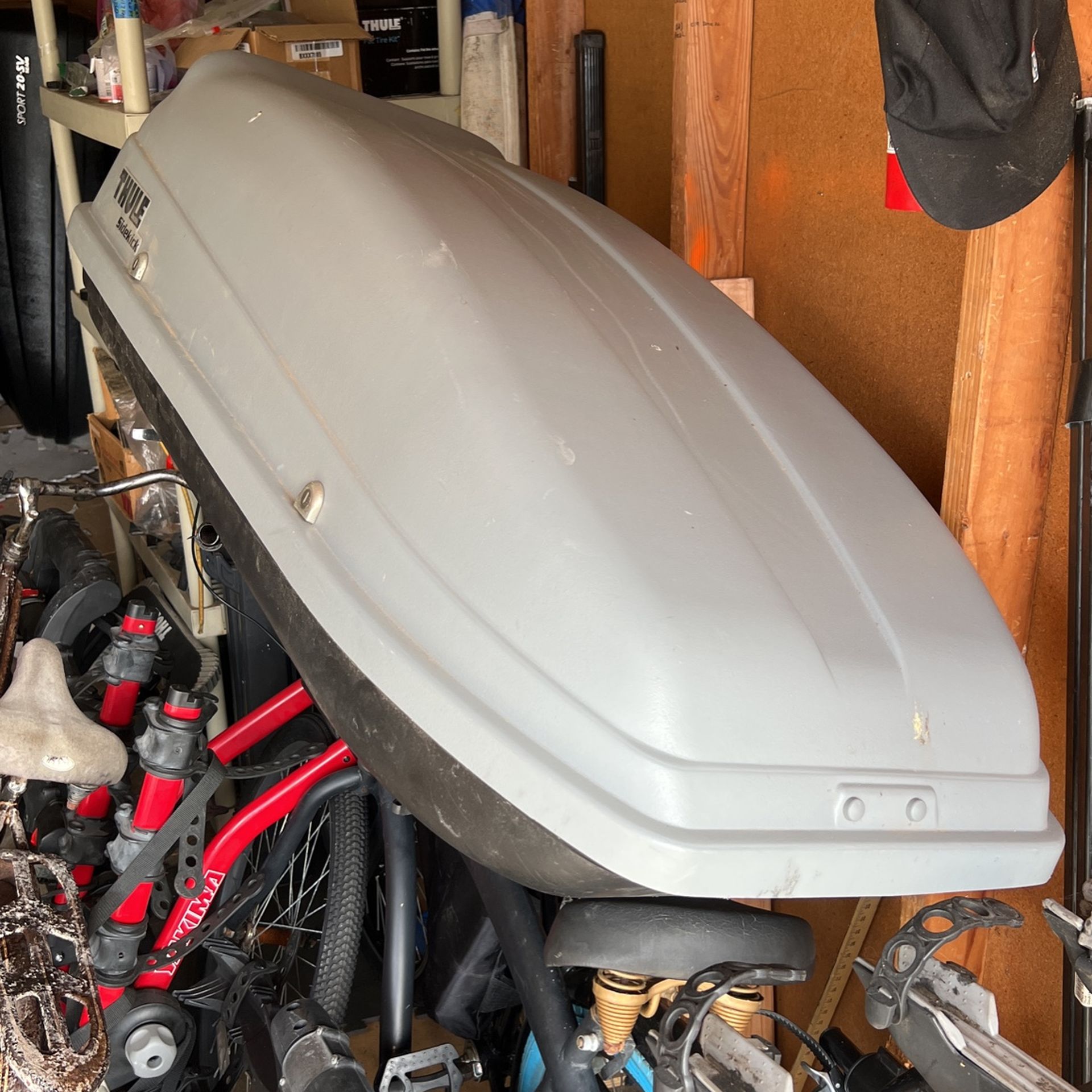 Thule Sidekick Rooftop Cargo Box