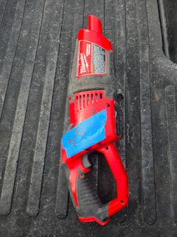 M12 handheld vacuum