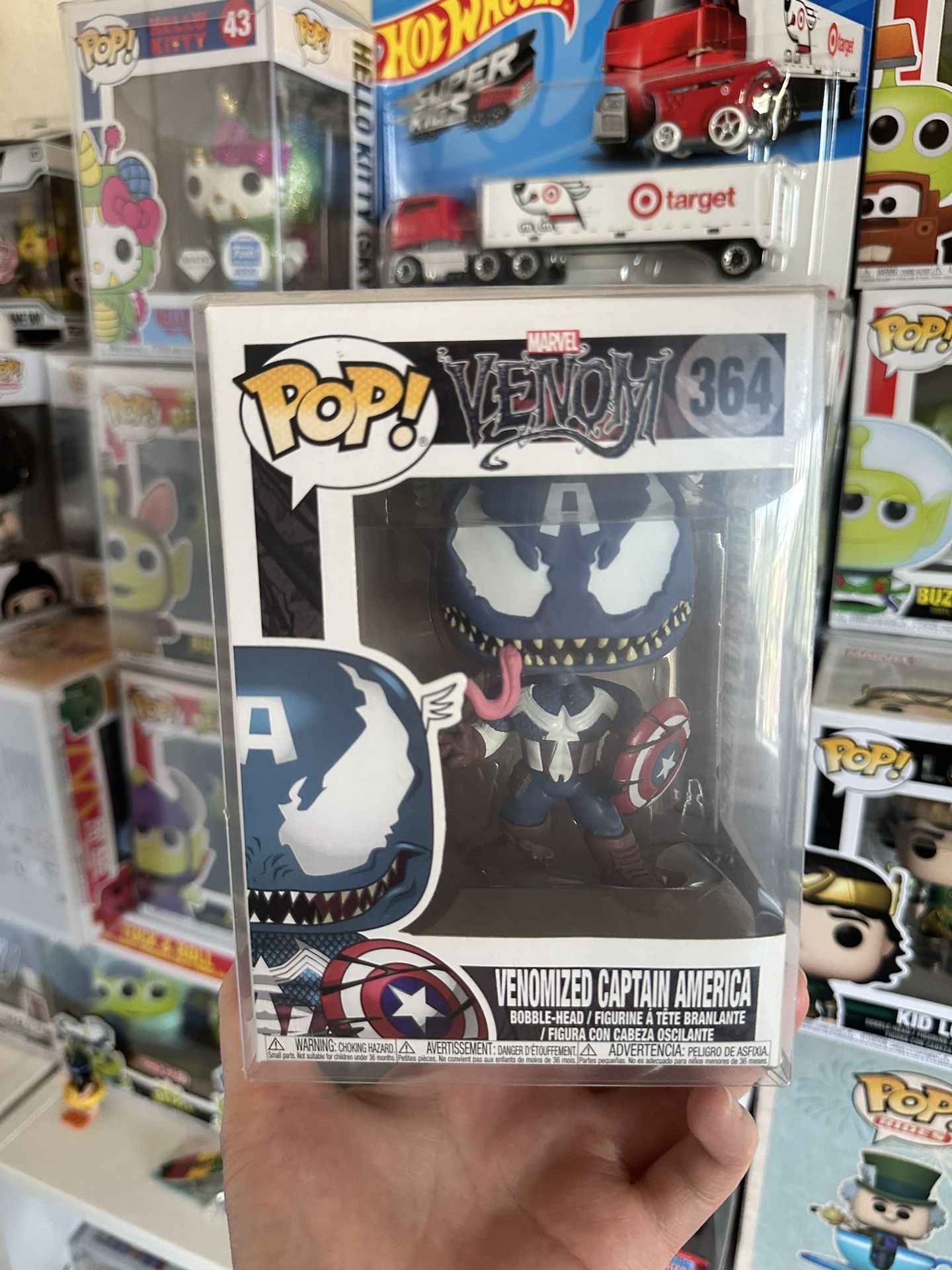 Venomized Captain America #364 Funko Pop!  W/ Pop Protector