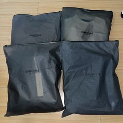 Fear of God Essentials Crewneck FW23 Size S - Brand New