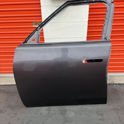 2025 INFINITI QX80 Front Door Left OEM 