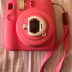 Instax polaroid camera 