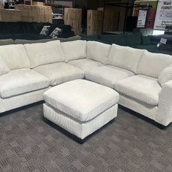 Cream Sectional W Ottoman 