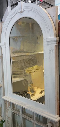 White wash mirror.   29'  ×36'  