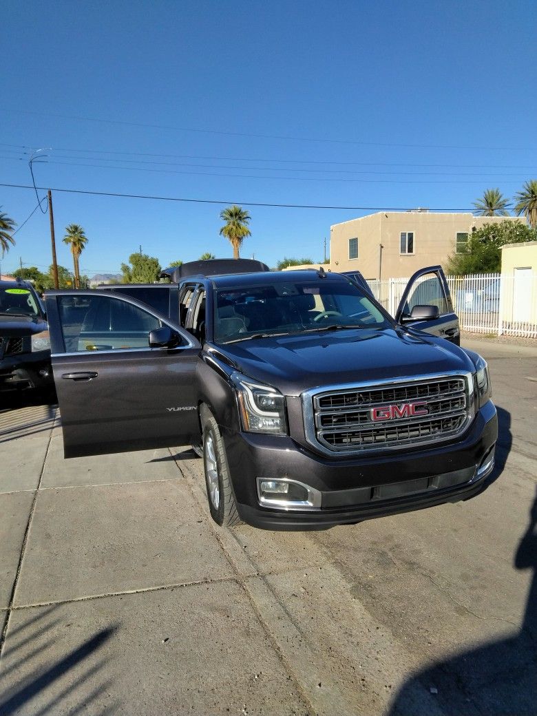 2016 GMC Yukon
