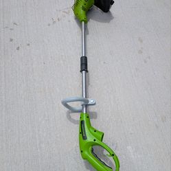 Greenworks trimmer