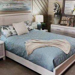 Bedrom Set Queen. New