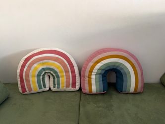 Rainbow Shape Throw Pillows Set of 2 excellent condition!