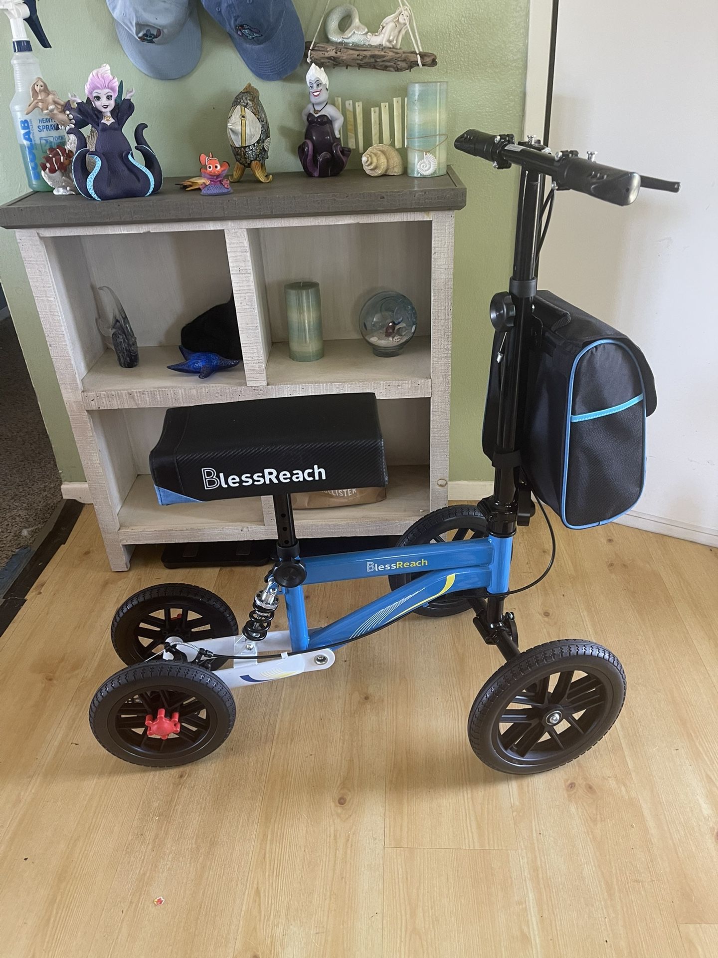 New Bless Reach Knee Scooter With Disc Brake All Terrain Solid Rubber wheels knee scooter