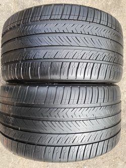 Two 265-35-18 Michelin Pilot  All Season 4  Total Performance