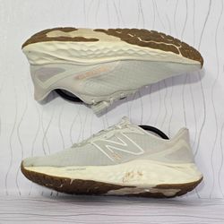 New Balance Fresh Foam Arishi v4 Mujer Talla 11 US Gris Beige WARISEG4