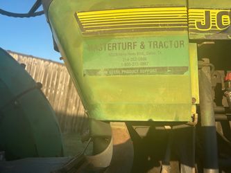 John Deere 5200 Utility Tractor