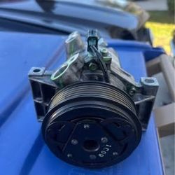 2001 Nissan kicks S A/C compressor