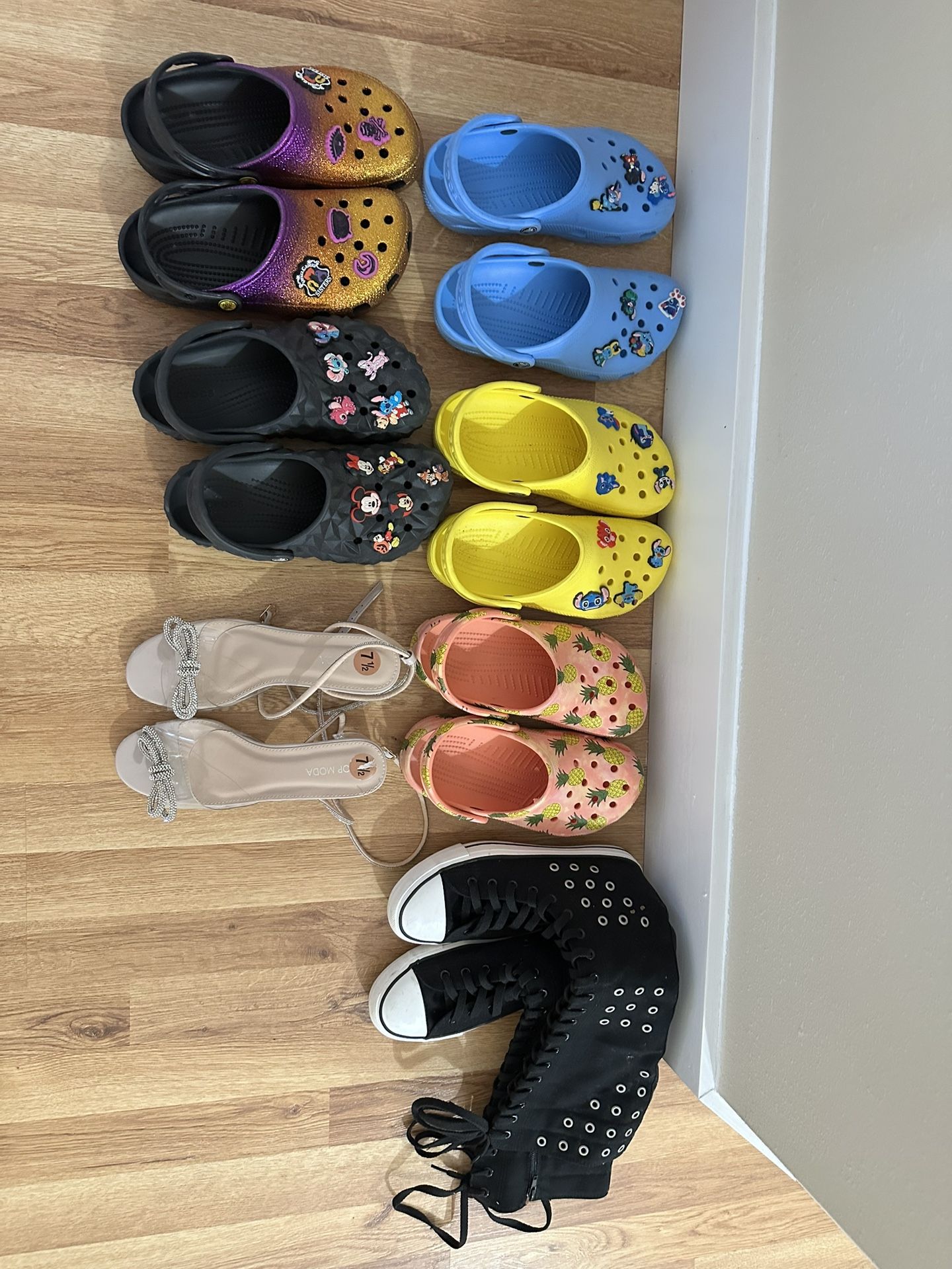 Crocs