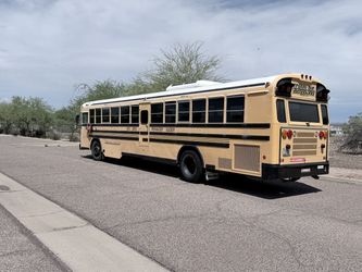 2008 BLUE BIRD SCHOOL BUS