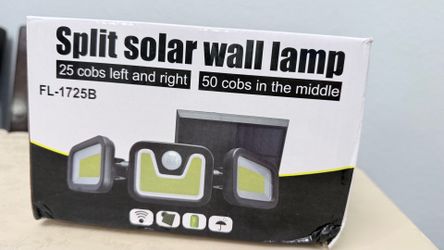 Split solar wall lamp