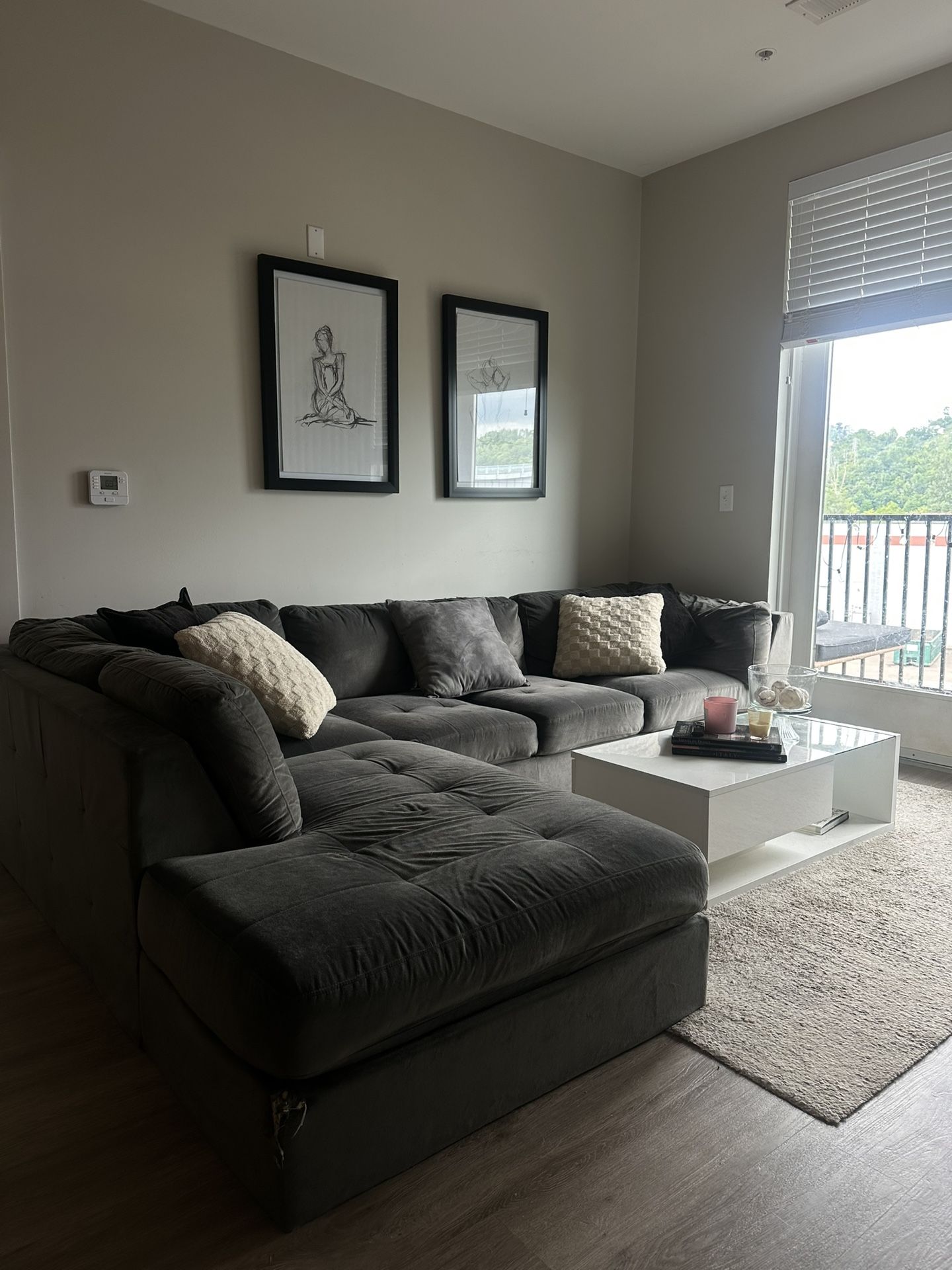 Value City furniture Sectional