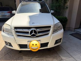 Mercedes Benz GLK(contact info removed)