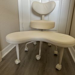 Ergonomic Office Chair