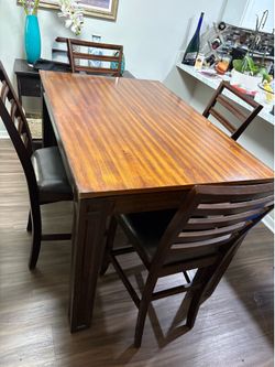 Wood dinning table set o