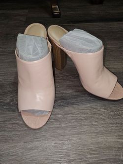 Halston Sandals