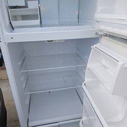 Refrigerator En Buenas Condisiones 