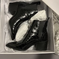 Steve Madden Boots