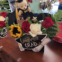 Fresh Natural Floral Arrangements on your budget, beautiful fresh ones, they are freshly made, everything is fresh, located 7221 w Camelback rd Phoeni